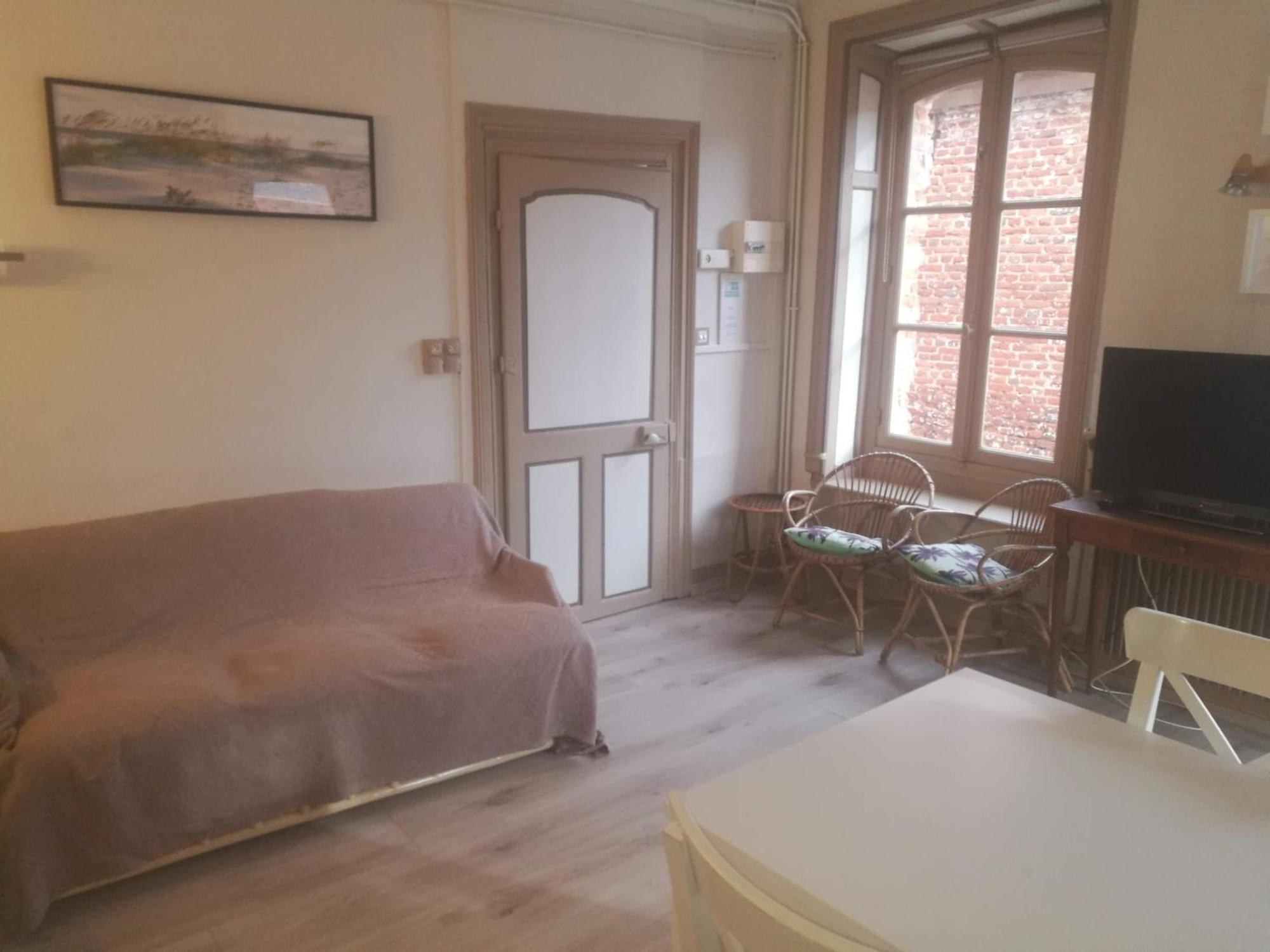 Le Renard D'Or Apartment Montreuil  Ngoại thất bức ảnh